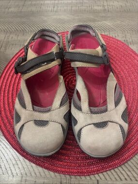 Merrell Tan and Gray Mary Jane Sandals with Pink Insole